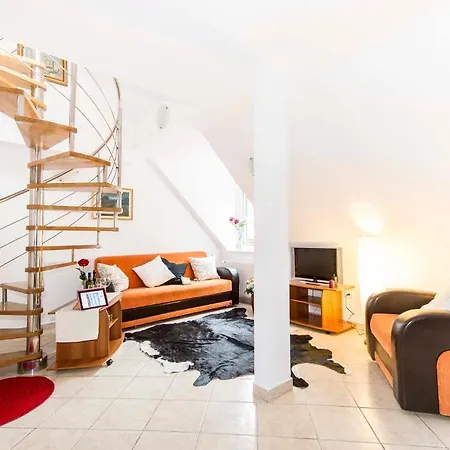 9 Suites 4* Braşov
